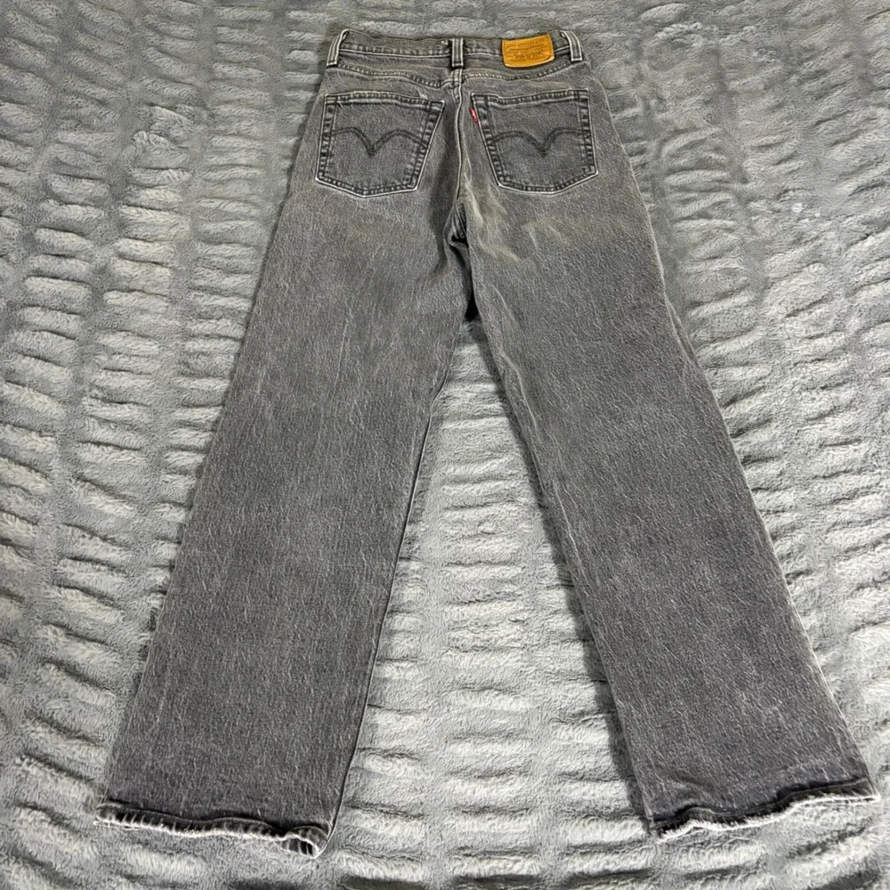 Levis Premium measurements waist